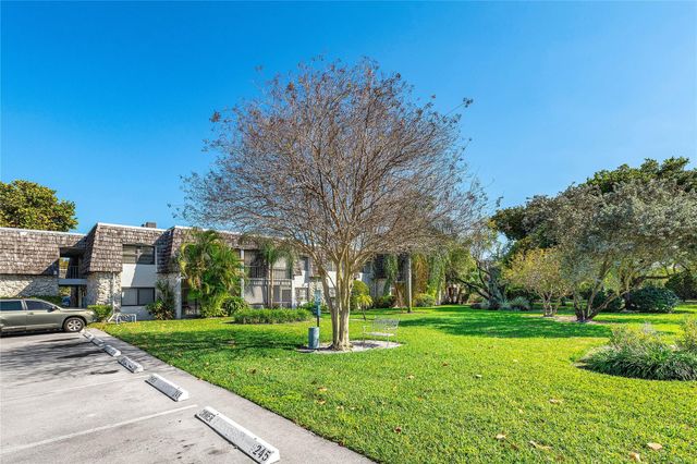 3111 Oakland Shores Drive F208, Oakland Park, FL 33309