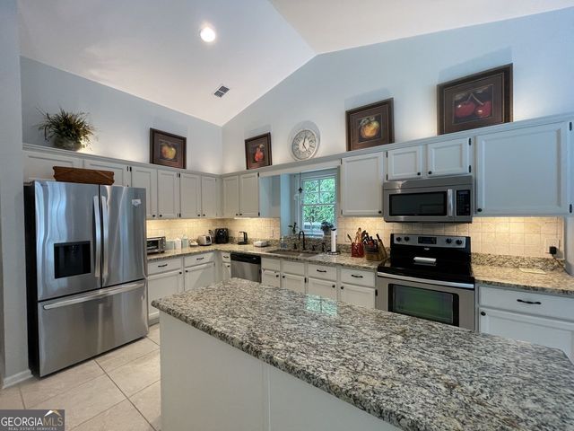 4605 Cantle Court NW, Acworth, GA 30101
