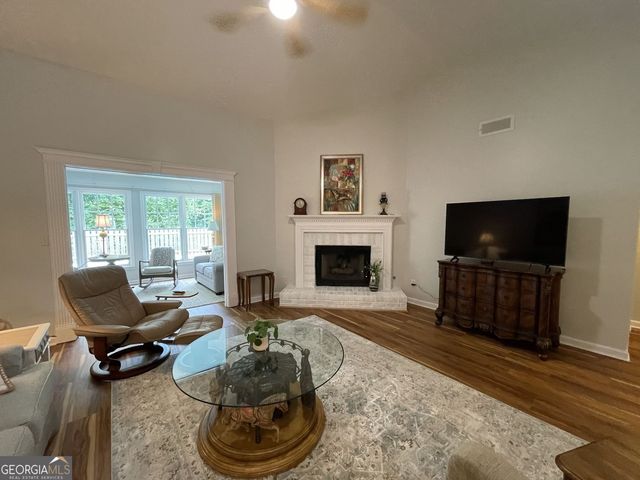 4605 Cantle Court NW, Acworth, GA 30101