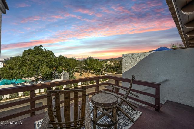 7501 E HAPPY HOLLOW Drive 12, Carefree, AZ 85377