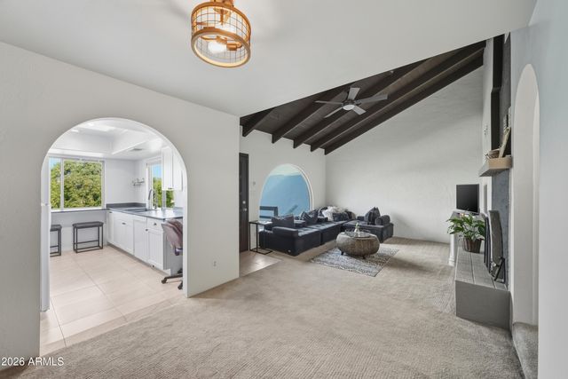 7501 E HAPPY HOLLOW Drive 12, Carefree, AZ 85377