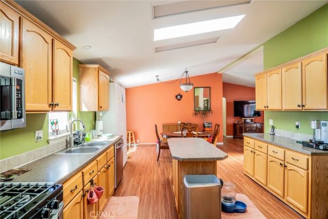 22241 Nisqually 74, Apple Valley, CA 92308