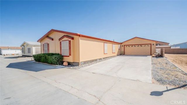 22241 Nisqually 74, Apple Valley, CA 92308