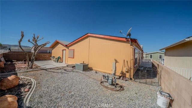 22241 Nisqually 74, Apple Valley, CA 92308