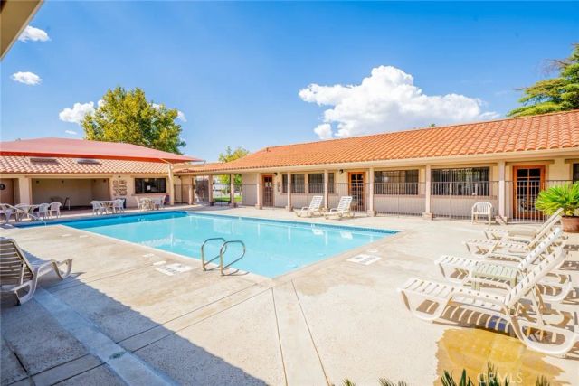 22241 Nisqually 74, Apple Valley, CA 92308