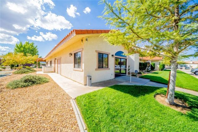 22241 Nisqually 74, Apple Valley, CA 92308