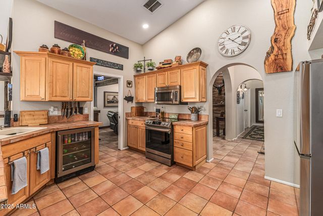 1426 N SPIRE Court, Chandler, AZ 85224