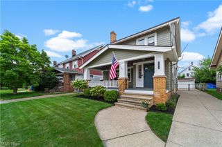 2172 Northland Avenue, Lakewood, OH 44107