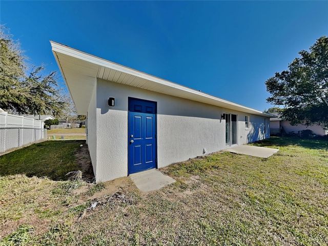 374 WILLOW SONG COURT, Eustis, FL 32726