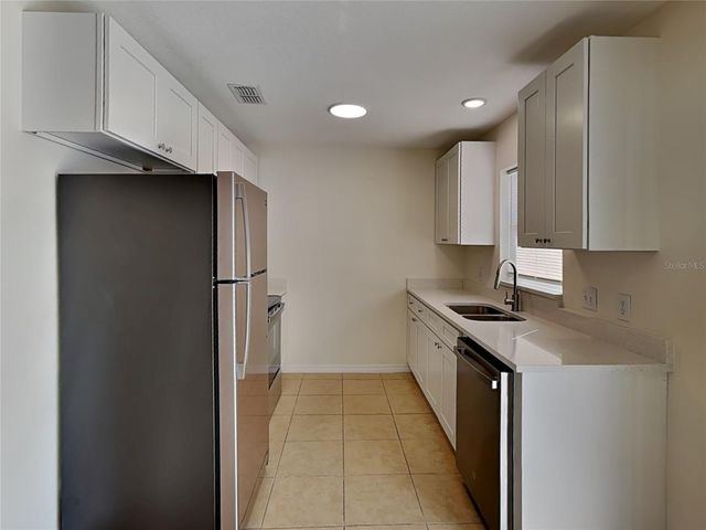 374 WILLOW SONG COURT, Eustis, FL 32726