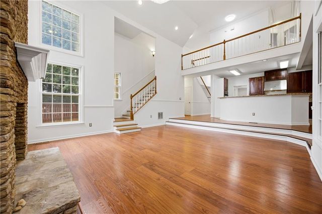 2115 Wildwood Lake Drive, Suwanee, GA 30024