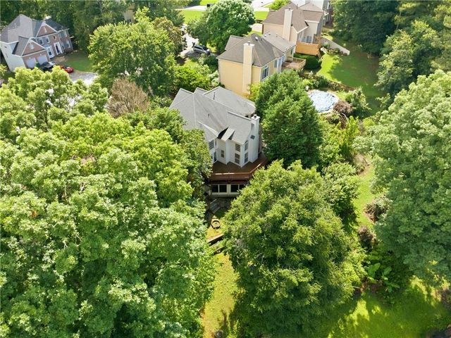 2115 Wildwood Lake Drive, Suwanee, GA 30024