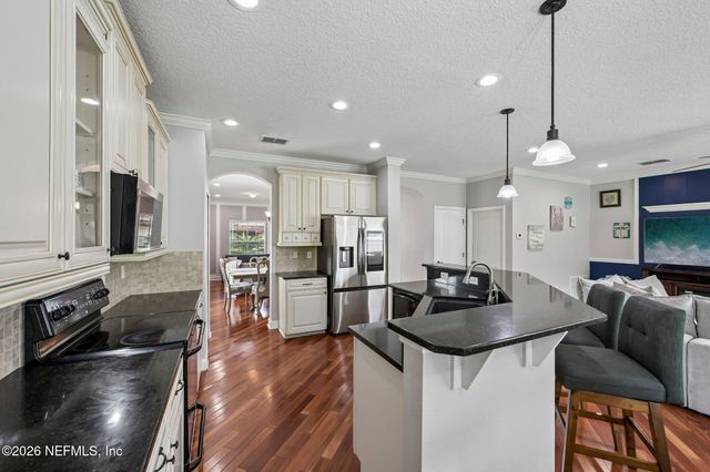 1112 PINE ISLAND Court, Middleburg, FL 32068