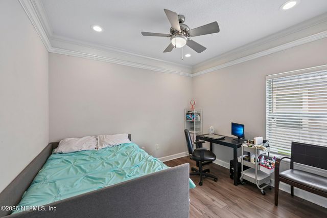 1112 PINE ISLAND Court, Middleburg, FL 32068