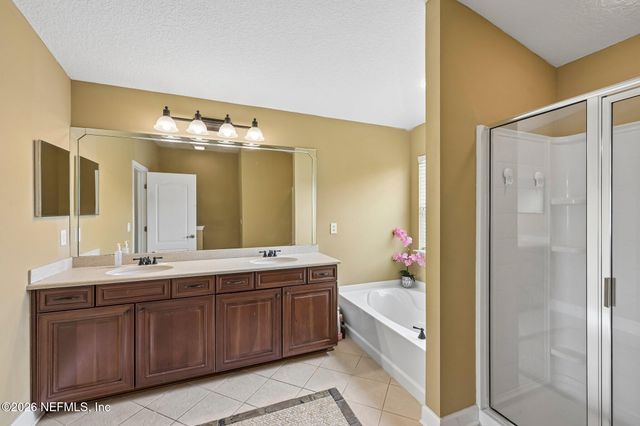 1112 PINE ISLAND Court, Middleburg, FL 32068