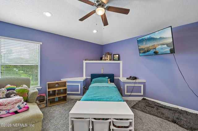 1112 PINE ISLAND Court, Middleburg, FL 32068