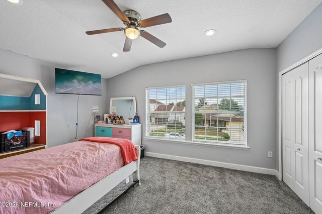 1112 PINE ISLAND Court, Middleburg, FL 32068