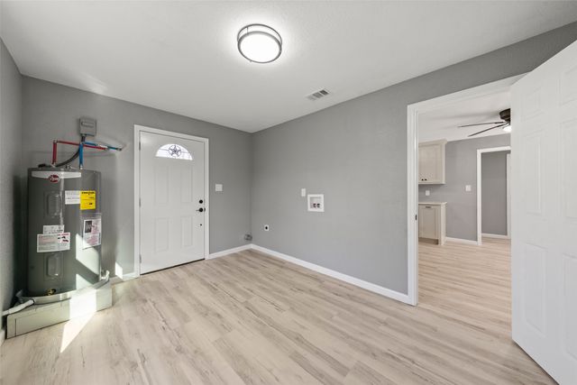 108 E 9th Street, Valley Mills, TX 76689