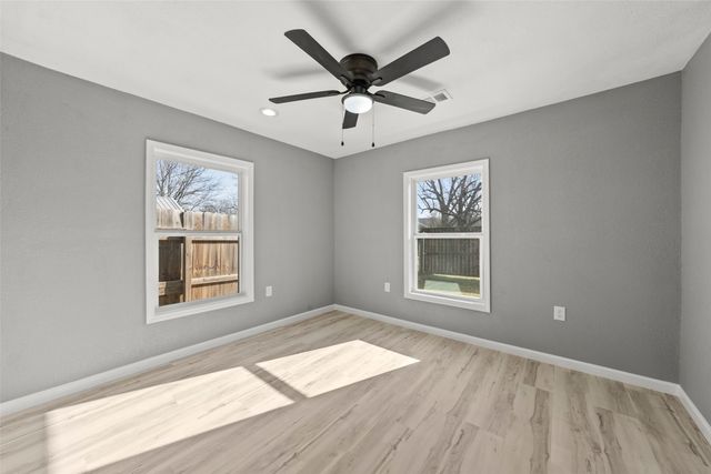 108 E 9th Street, Valley Mills, TX 76689