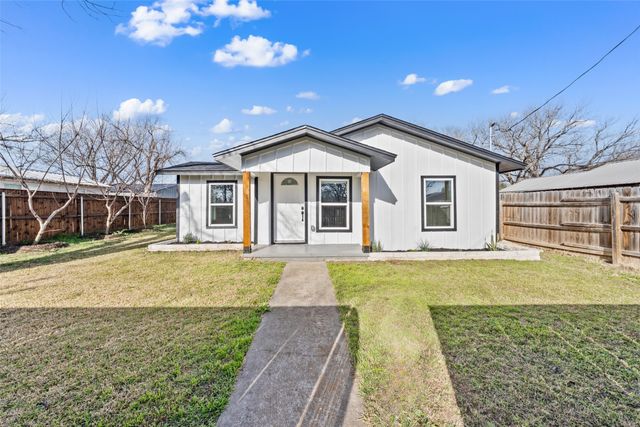 108 E 9th Street, Valley Mills, TX 76689