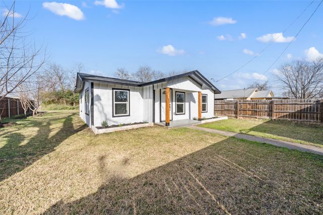 108 E 9th Street, Valley Mills, TX 76689