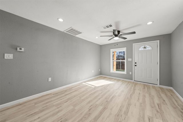 108 E 9th Street, Valley Mills, TX 76689