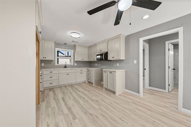 108 E 9th Street, Valley Mills, TX 76689