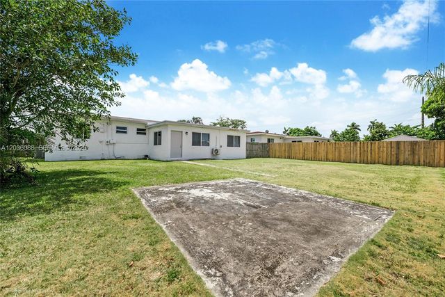 11601 SW 141st Street, Miami, FL 33176