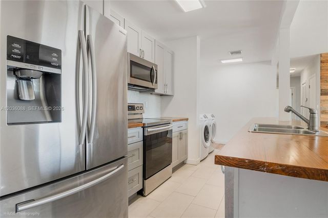 11601 SW 141st Street, Miami, FL 33176