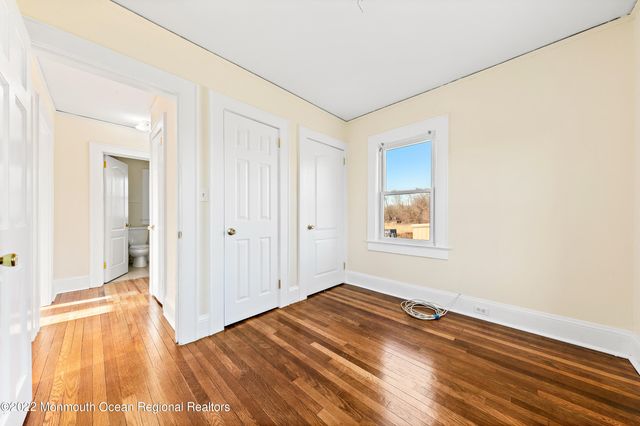 13 Lake Drive, Oceanport, NJ 07757