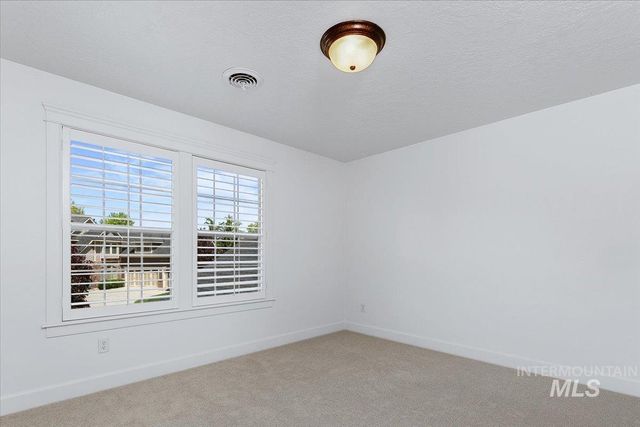 2487 W Ladle Rapids St., Meridian, ID 83646