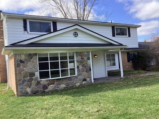 4747 Quarton Road, Bloomfield Hills, MI 48301