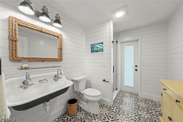 4775 Rue Helene, Sanibel, FL 33957