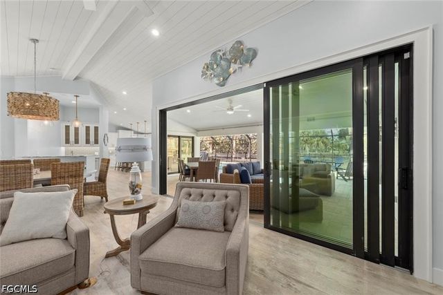 4775 Rue Helene, Sanibel, FL 33957