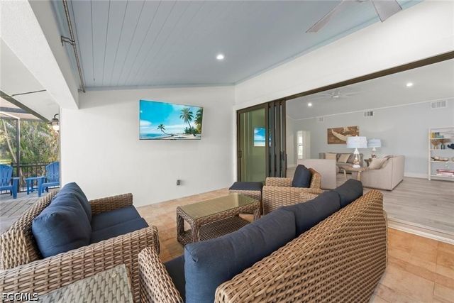 4775 Rue Helene, Sanibel, FL 33957
