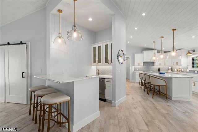 4775 Rue Helene, Sanibel, FL 33957