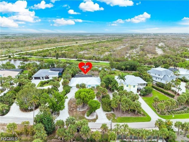 4775 Rue Helene, Sanibel, FL 33957