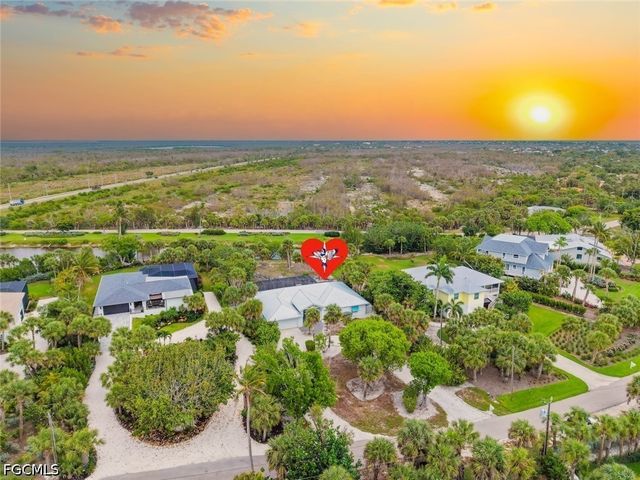 4775 Rue Helene, Sanibel, FL 33957