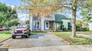 192 EXTON RD, Somers Point, NJ 08244