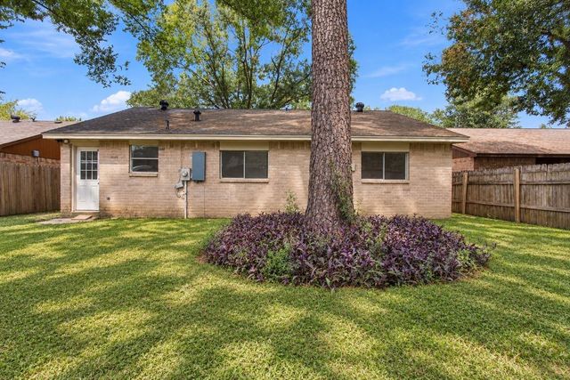 4502 Quailgate Drive, Spring, TX 77373