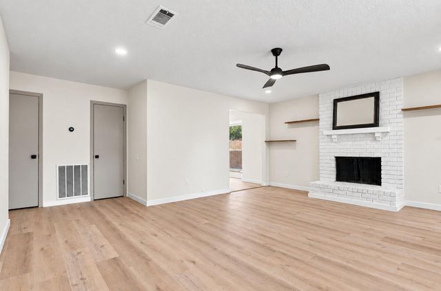 4502 Quailgate Drive, Spring, TX 77373