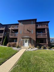 1110 Cedar Street 3A, Glendale Heights, IL 60139