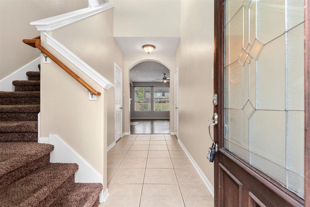 19 E Twinvale Loop, The Woodlands, TX 77384