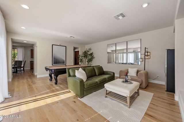 3963 E MORNING DOVE Trail, Phoenix, AZ 85050