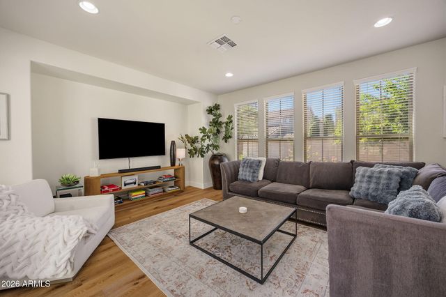 3963 E MORNING DOVE Trail, Phoenix, AZ 85050