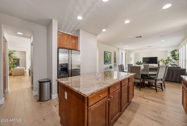 3963 E MORNING DOVE Trail, Phoenix, AZ 85050