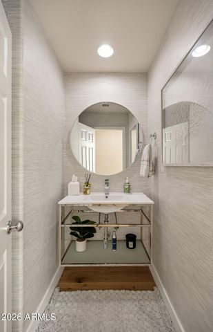3963 E MORNING DOVE Trail, Phoenix, AZ 85050