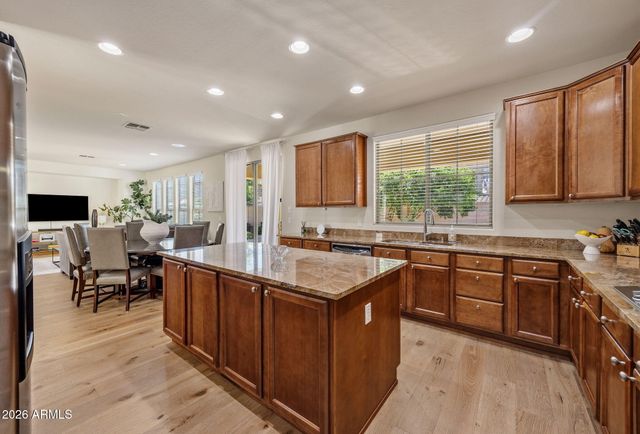 3963 E MORNING DOVE Trail, Phoenix, AZ 85050
