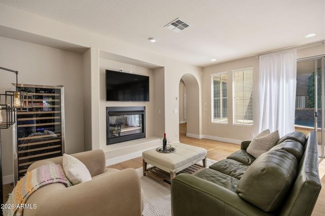 3963 E MORNING DOVE Trail, Phoenix, AZ 85050