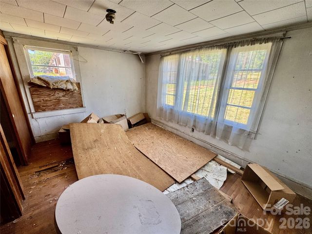 1263 NC 16 Highway N, Taylorsville, NC 28681
